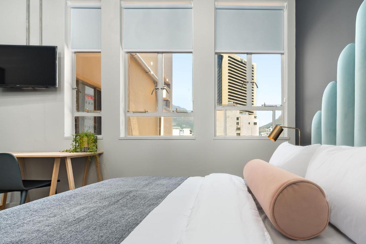 Blackbrick Cape Town Foreshore Exterior photo