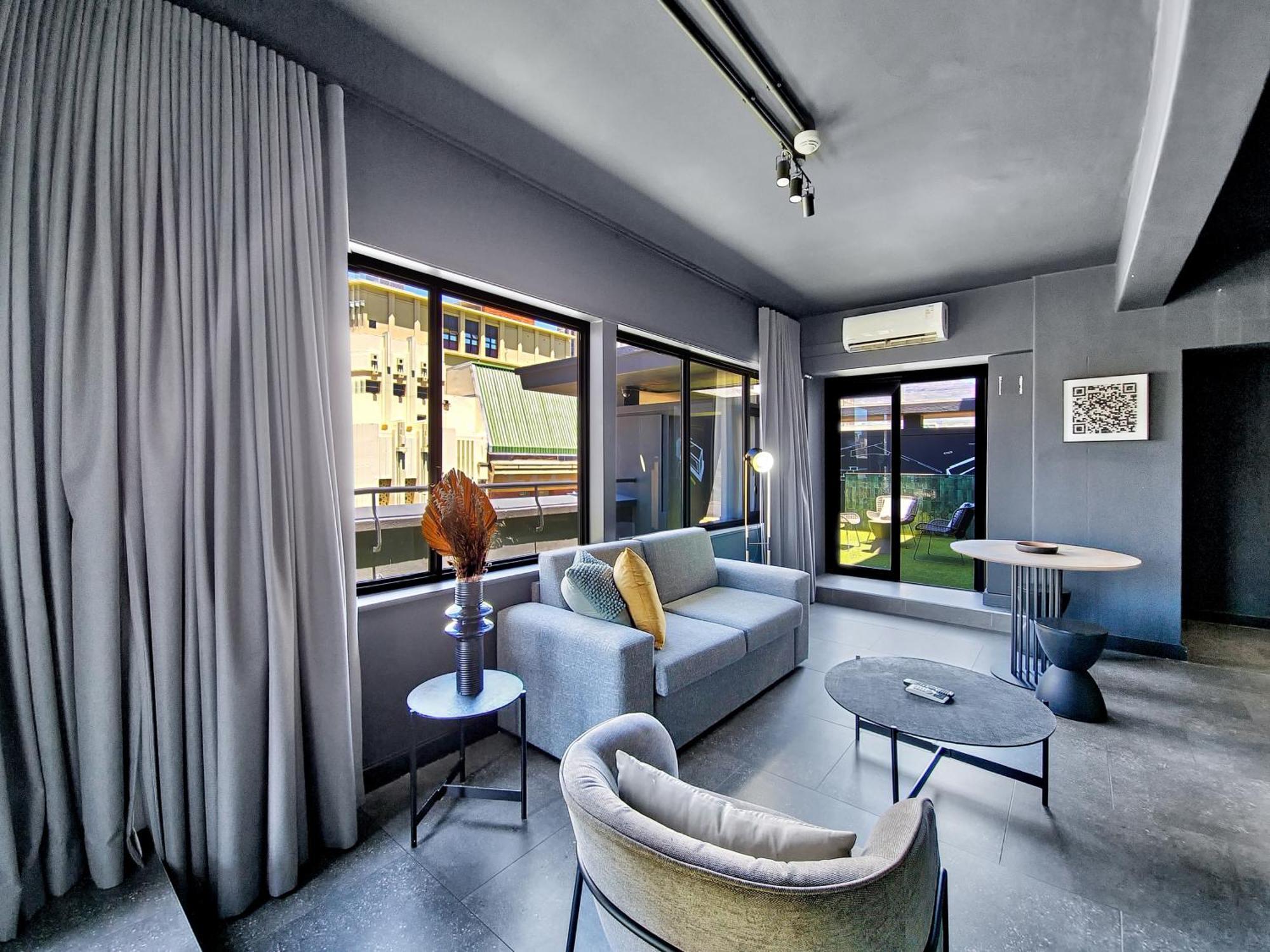 Blackbrick Cape Town Foreshore Exterior photo